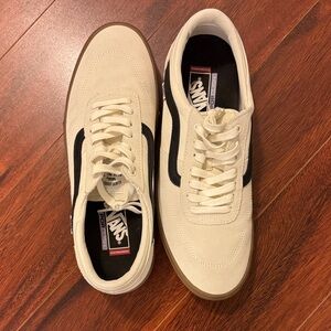 Vans Men's Cream and Black Sneakers